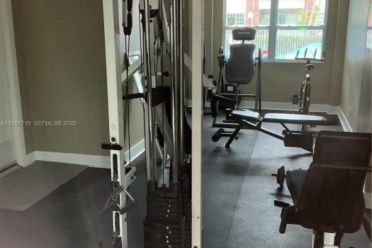 2426 SE 17th Cswy #209A Fort Lauderdale, FL 33316