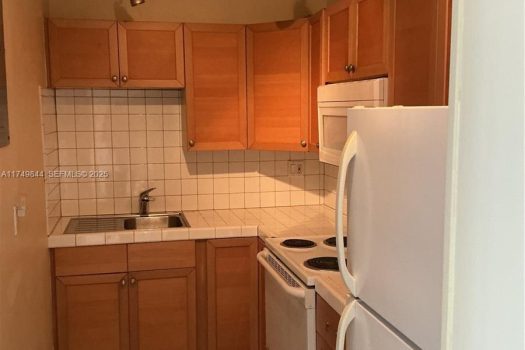 200 S Birch Rd #404 Fort Lauderdale, FL 33316-1521