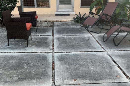 2716 NE 30th Pl #103C Fort Lauderdale, FL 33306-1789